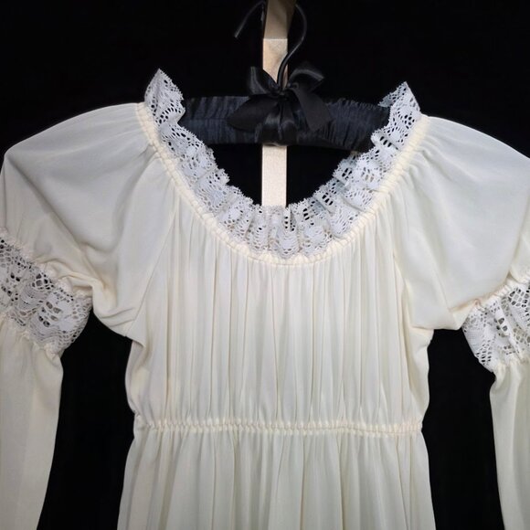 Vintage 70’s Sears Pale Yellow Maxi Nightgown Dress M (36) - Picture 5 of 11